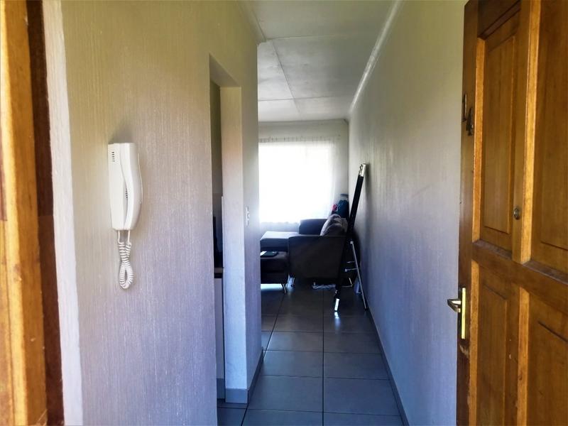 2 Bedroom Property for Sale in Randburg Central Gauteng