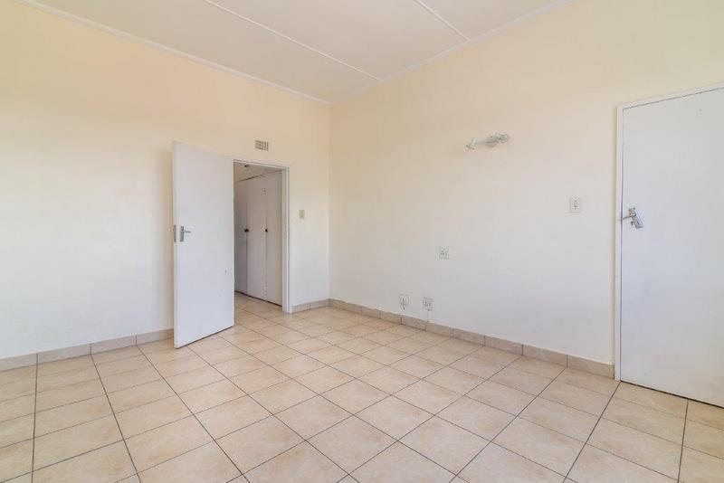 To Let 80 Bedroom Property for Rent in Edenvale Gauteng