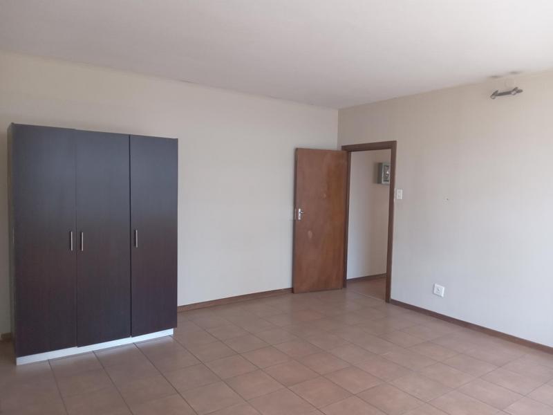 1 Bedroom Property for Sale in Johannesburg Central Gauteng