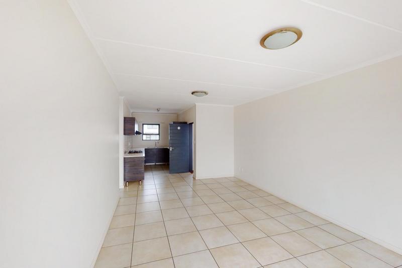 2 Bedroom Property for Sale in Oakdene Gauteng