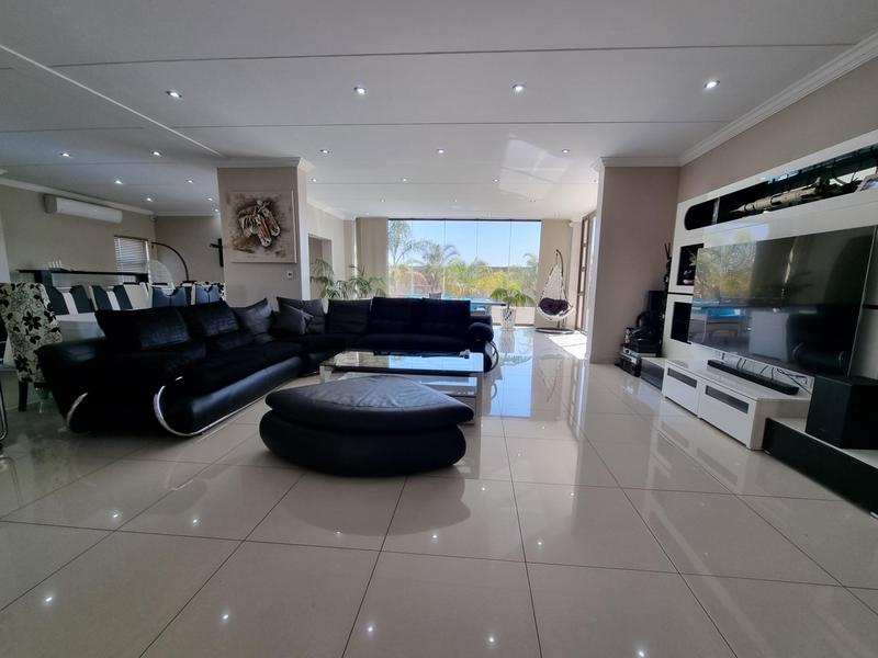 7 Bedroom Property for Sale in Kyalami Gauteng