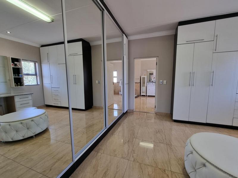 7 Bedroom Property for Sale in Kyalami Gauteng