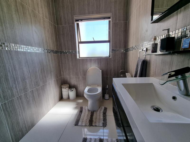 7 Bedroom Property for Sale in Kyalami Gauteng