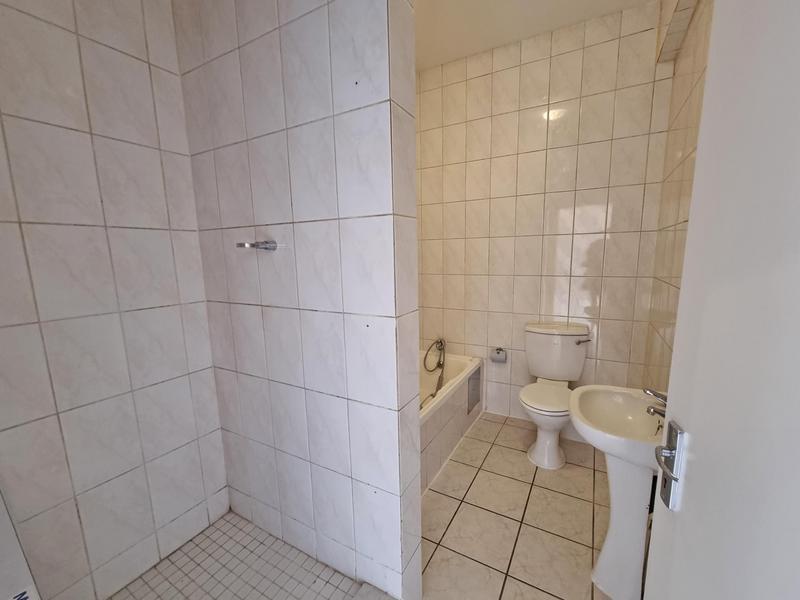 2 Bedroom Property for Sale in Sandton Central Gauteng