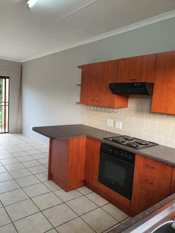 2 Bedroom Property for Sale in Kookrus Gauteng