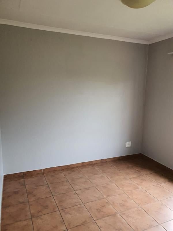 2 Bedroom Property for Sale in Kookrus Gauteng