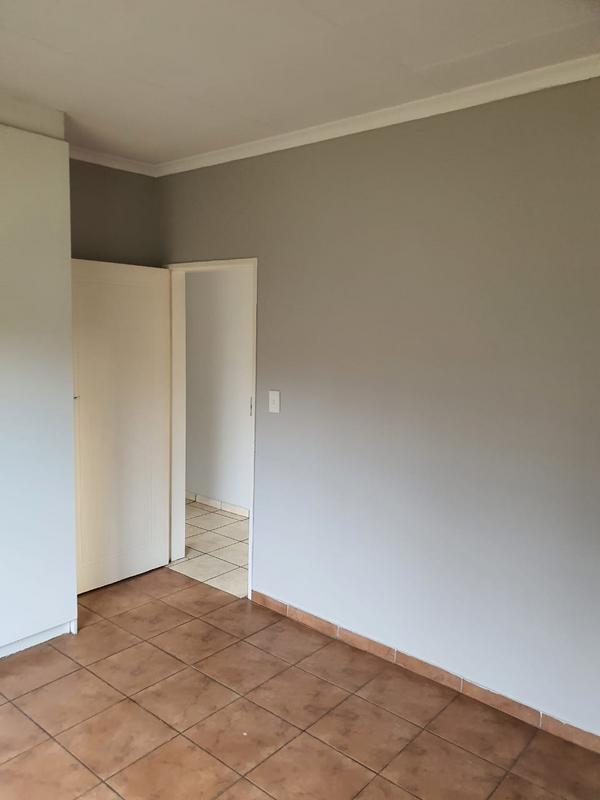 2 Bedroom Property for Sale in Kookrus Gauteng