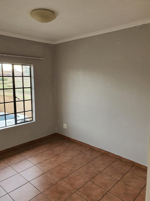 2 Bedroom Property for Sale in Kookrus Gauteng