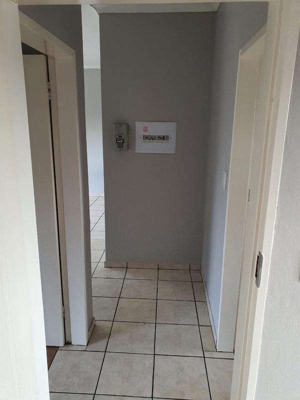 2 Bedroom Property for Sale in Kookrus Gauteng