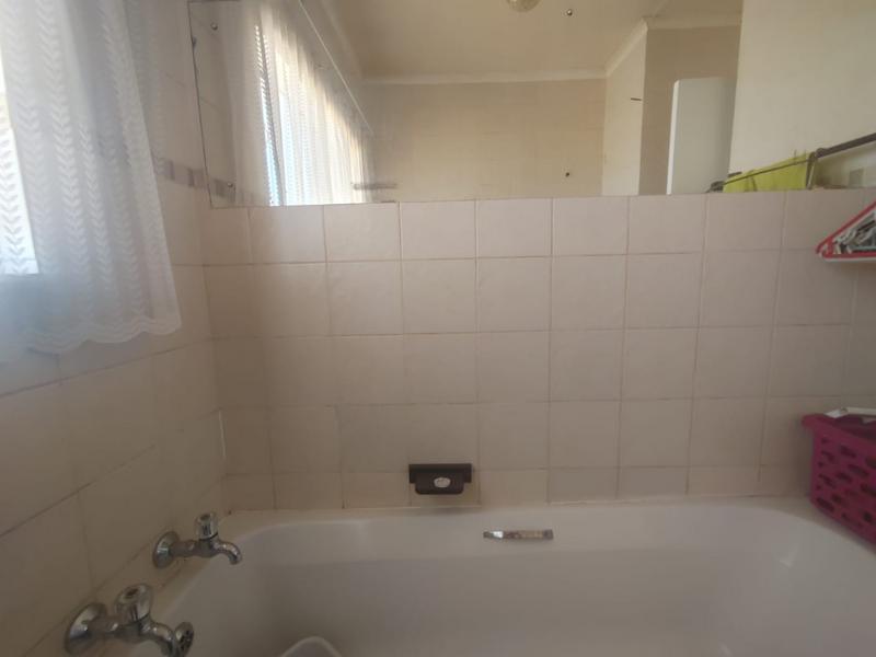 3 Bedroom Property for Sale in Kookrus Gauteng