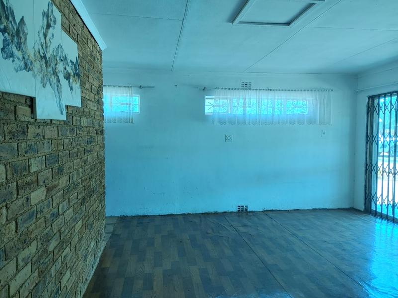 3 Bedroom Property for Sale in Kookrus Gauteng