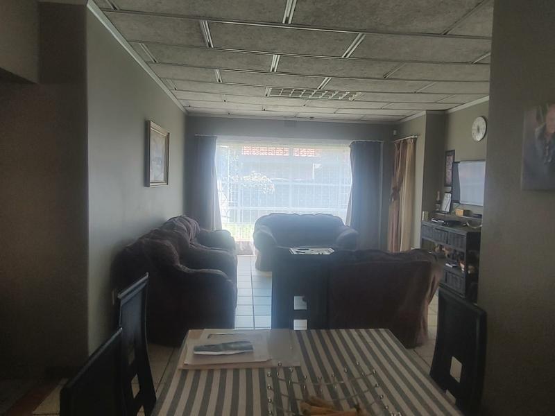 3 Bedroom Property for Sale in Kookrus Gauteng