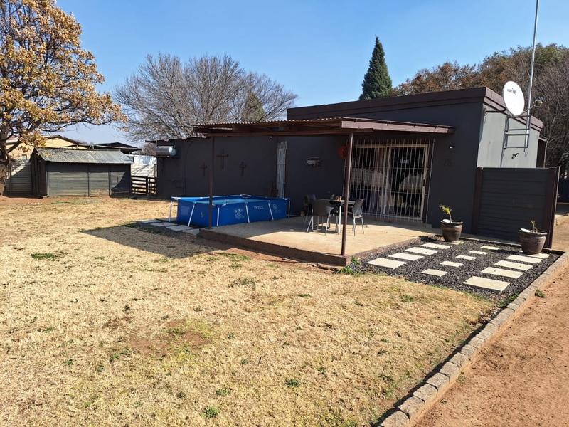 6 Bedroom Property for Sale in Riversdale Gauteng