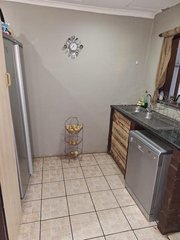 6 Bedroom Property for Sale in Riversdale Gauteng
