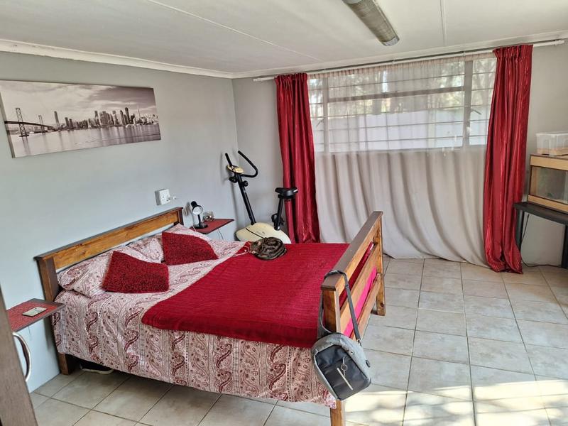 6 Bedroom Property for Sale in Riversdale Gauteng
