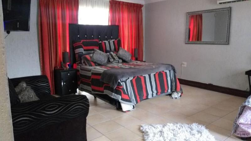 3 Bedroom Property for Sale in Three Rivers Gauteng