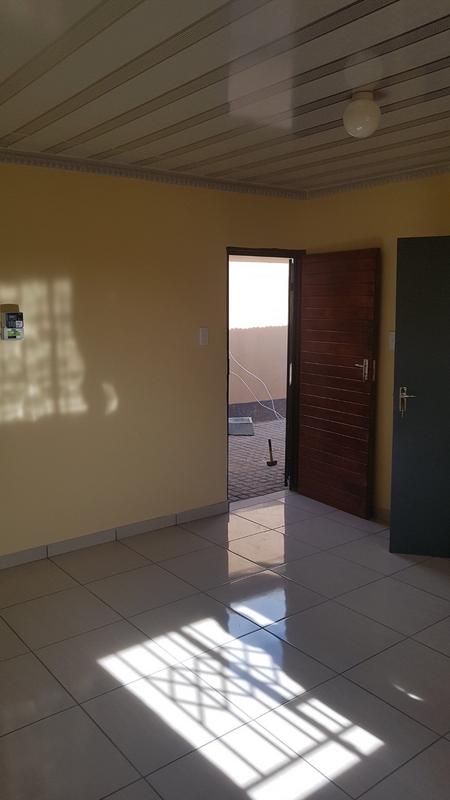 To Let 1 Bedroom Property for Rent in Protea Glen Gauteng