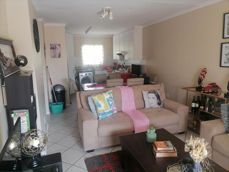 2 Bedroom Property for Sale in Amberfield Gauteng