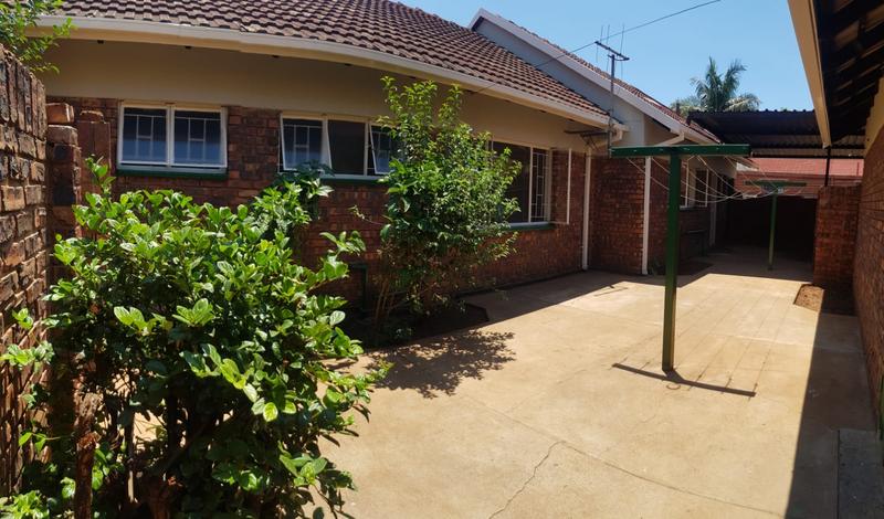 4 Bedroom Property for Sale in Booysens Gauteng