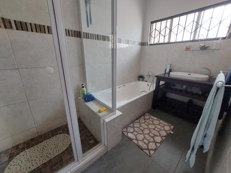 4 Bedroom Property for Sale in Claremont Gauteng