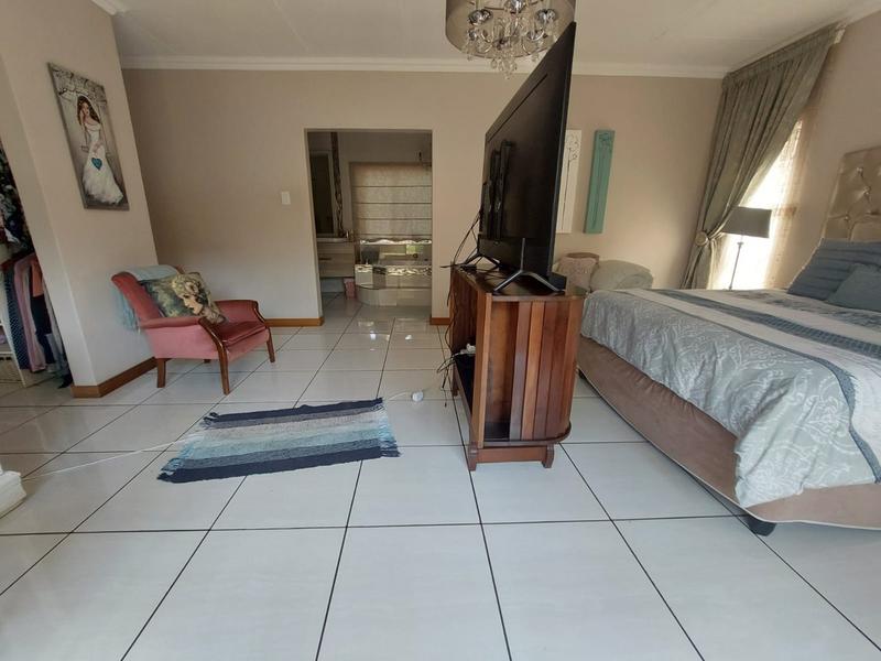 4 Bedroom Property for Sale in Suiderberg Gauteng