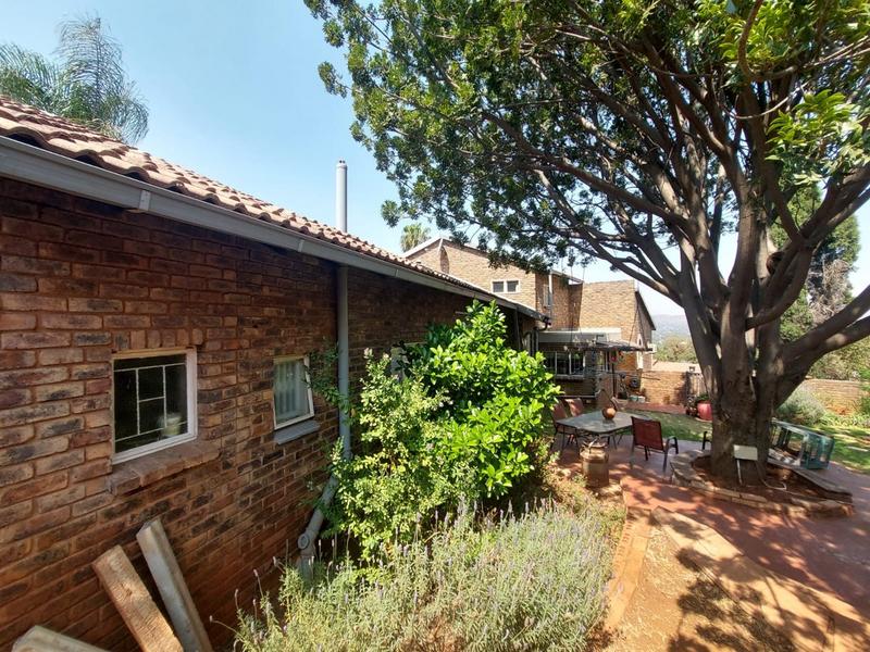 4 Bedroom Property for Sale in Suiderberg Gauteng