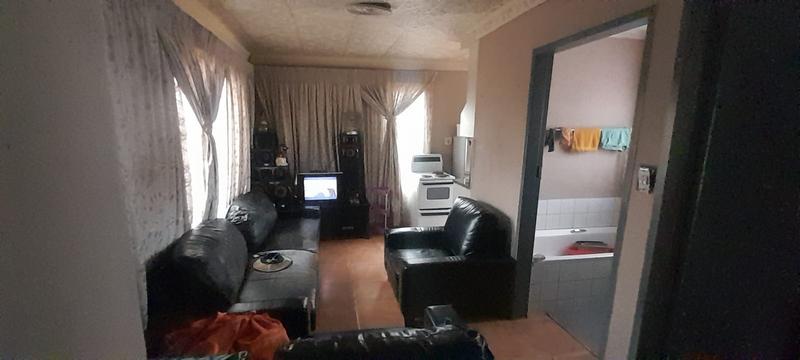 4 Bedroom Property for Sale in Danville Gauteng