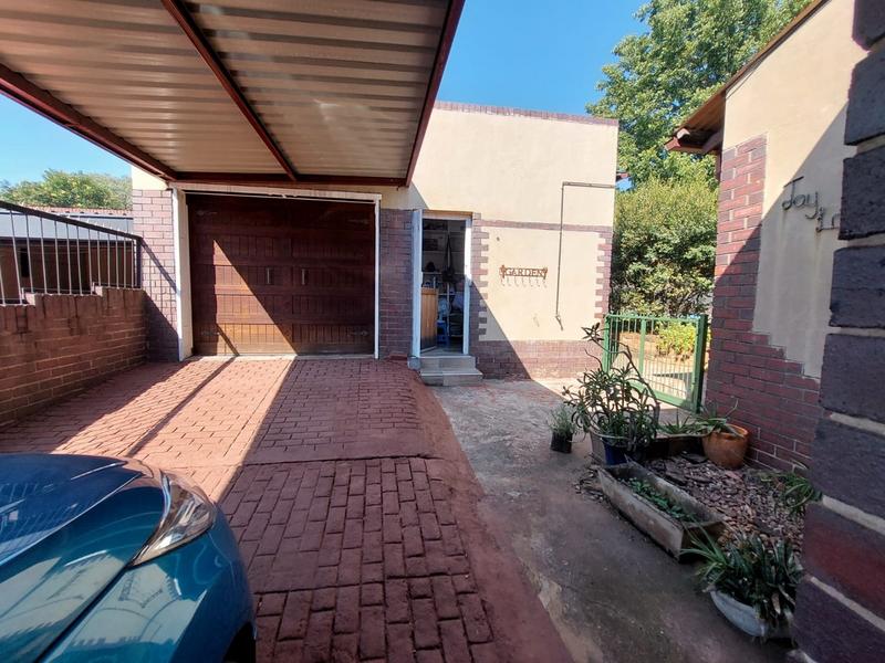 3 Bedroom Property for Sale in Proclamation Hill Gauteng