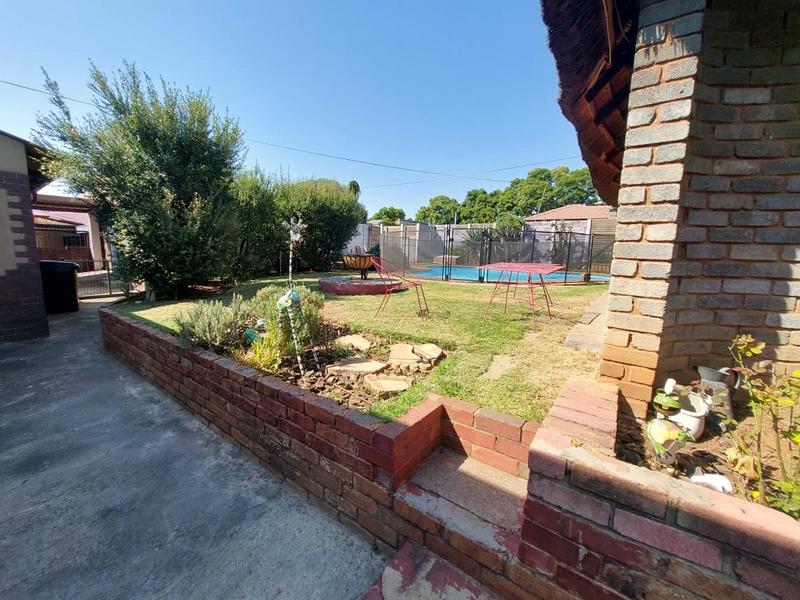 3 Bedroom Property for Sale in Proclamation Hill Gauteng