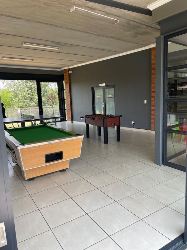 1 Bedroom Property for Sale in Olivedale Gauteng