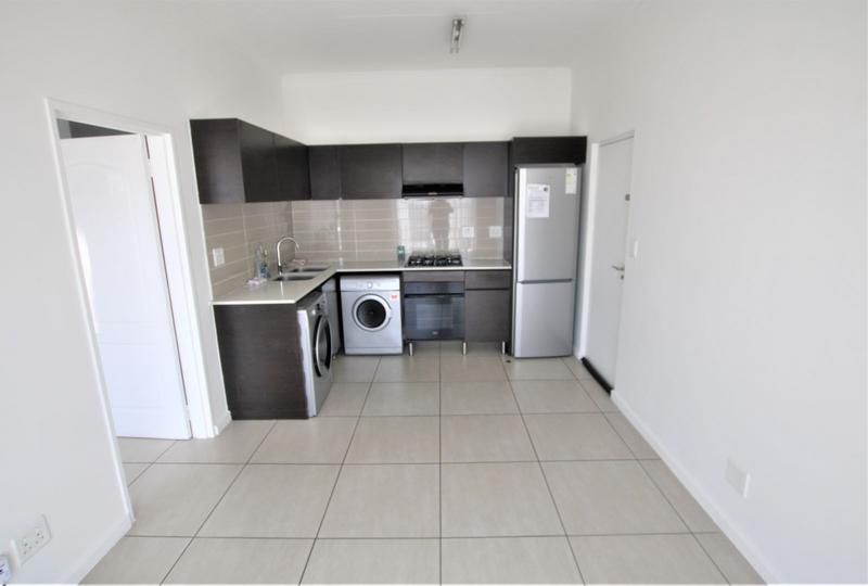 1 Bedroom Property for Sale in Greenstone Hill Gauteng