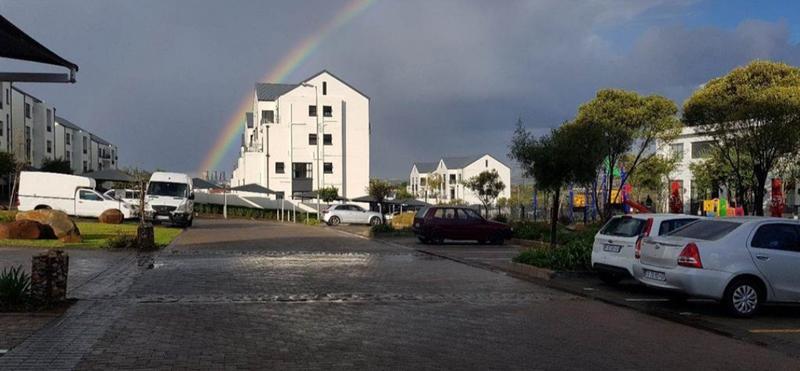 1 Bedroom Property for Sale in Greenstone Hill Gauteng