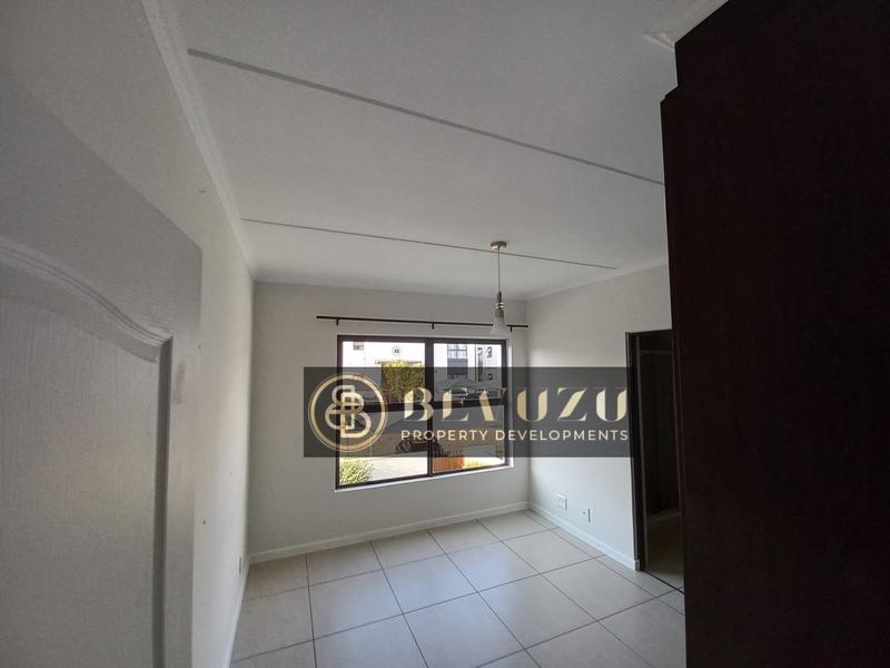 3 Bedroom Property for Sale in Greenstone Hill Gauteng