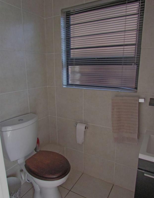 3 Bedroom Property for Sale in Greenstone Hill Gauteng