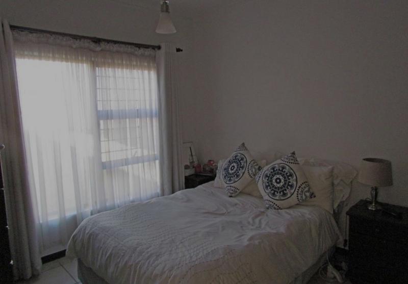 3 Bedroom Property for Sale in Greenstone Hill Gauteng