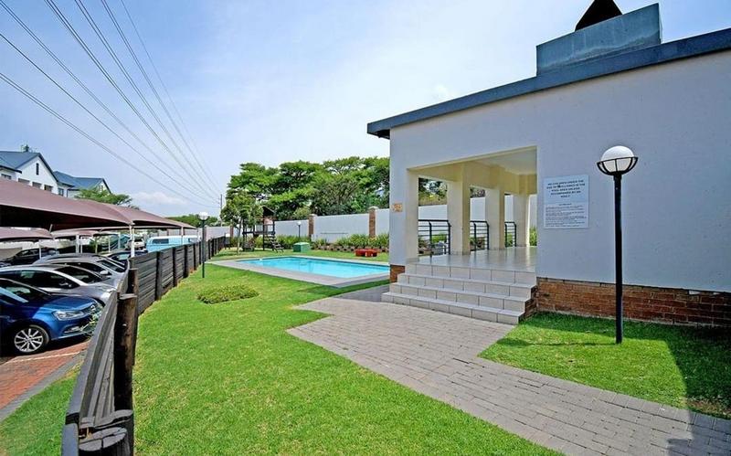 2 Bedroom Property for Sale in Greenstone Hill Gauteng