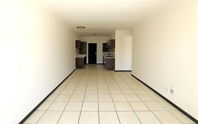 2 Bedroom Property for Sale in Greenstone Hill Gauteng