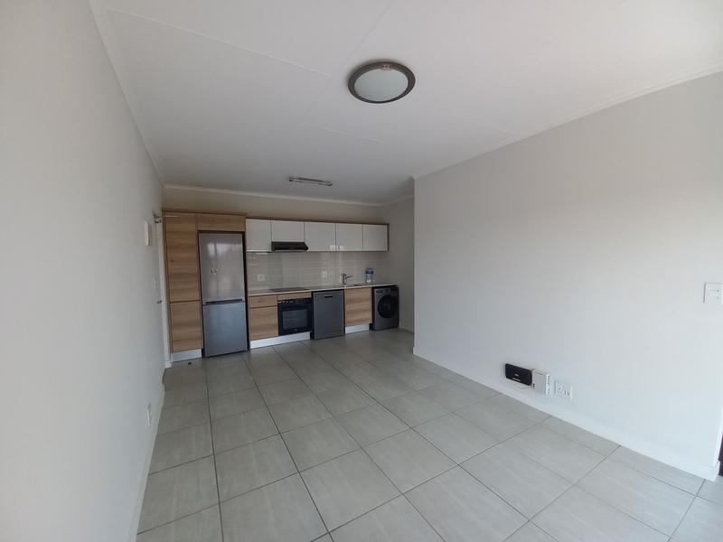 1 Bedroom Property for Sale in Waterfall Gauteng