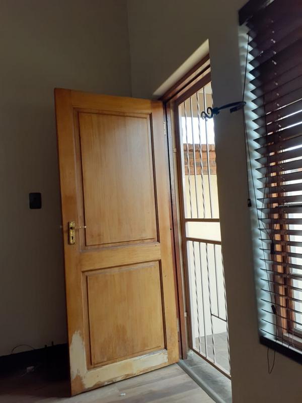 2 Bedroom Property for Sale in Comet Gauteng