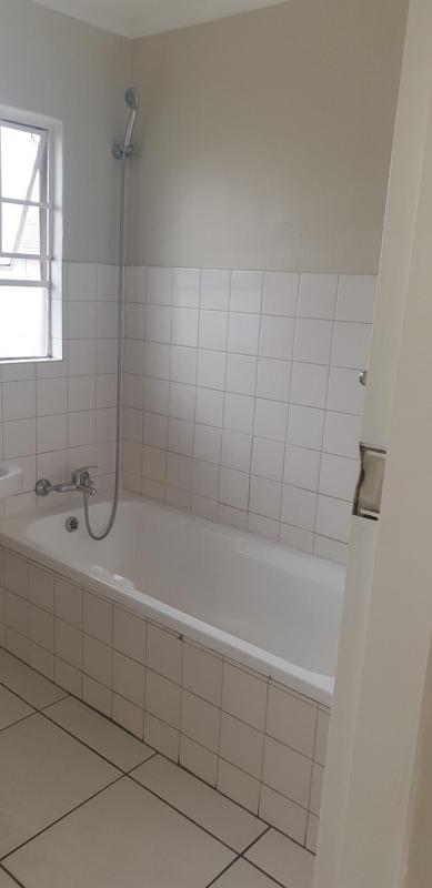 2 Bedroom Property for Sale in Ravenswood Gauteng