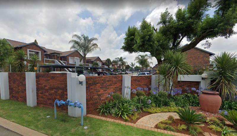 2 Bedroom Property for Sale in Glen Marais Gauteng
