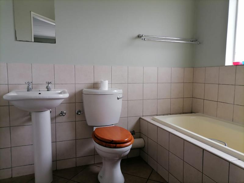 2 Bedroom Property for Sale in Terenure Gauteng