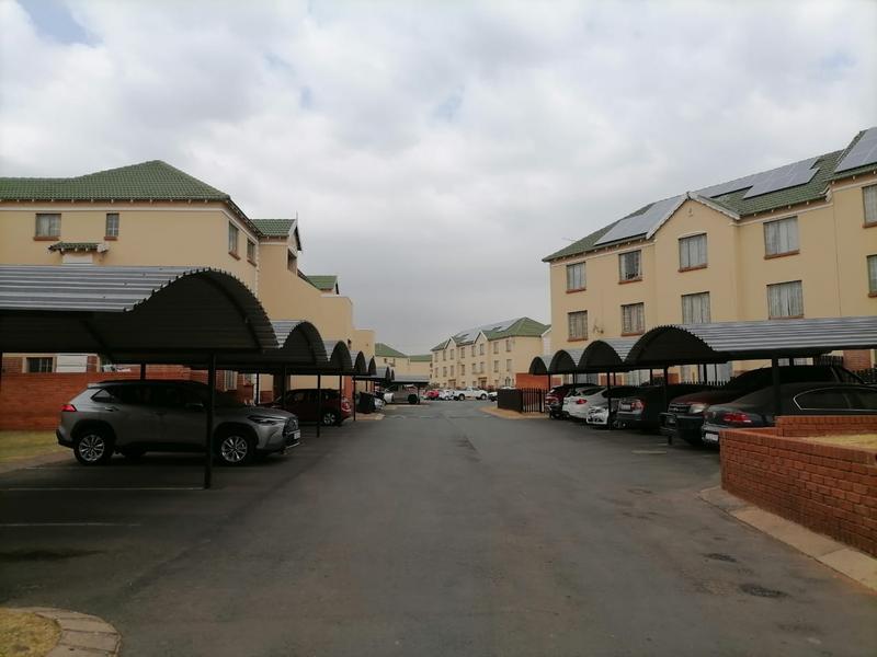 2 Bedroom Property for Sale in Terenure Gauteng