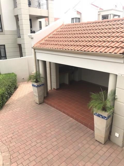 2 Bedroom Property for Sale in Noordwyk Gauteng