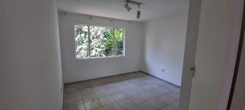 2 Bedroom Property for Sale in Vorna Valley Gauteng