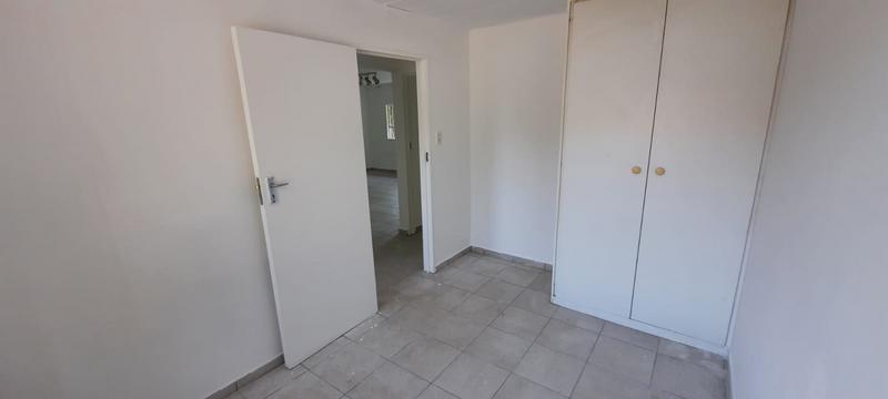 2 Bedroom Property for Sale in Vorna Valley Gauteng