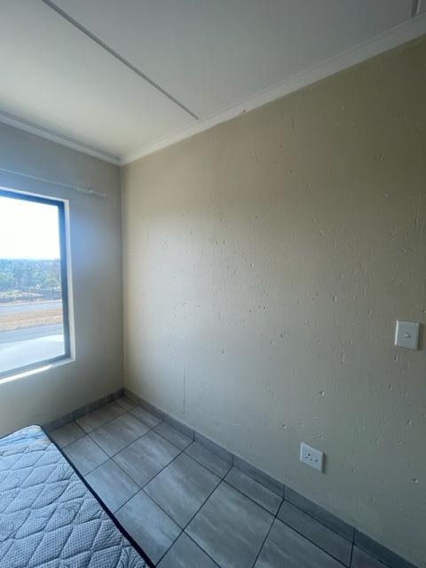 2 Bedroom Property for Sale in Beverley Gauteng