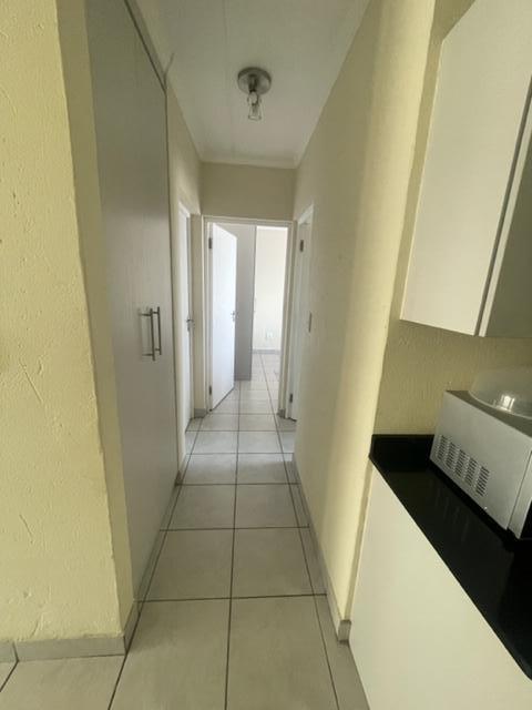 2 Bedroom Property for Sale in Beverley Gauteng