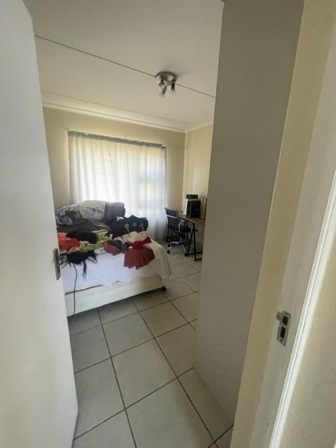 2 Bedroom Property for Sale in Beverley Gauteng