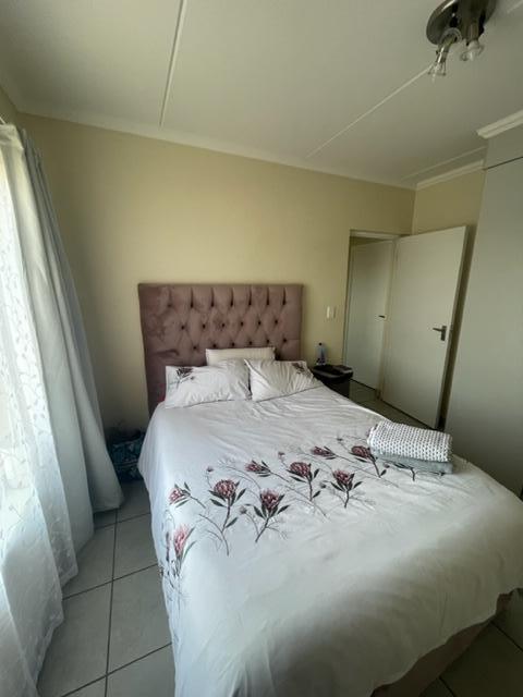 2 Bedroom Property for Sale in Beverley Gauteng